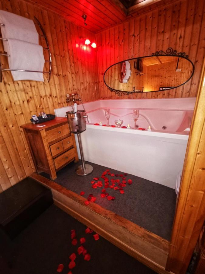 ナバルカルネロ Tu Mansionゲストハウス エクステリア 写真